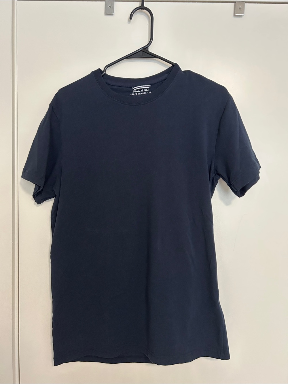 Men’s Porter & Ash Performance Tee, Size L